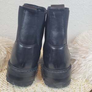 Cynthia Rowley Black Leather Chelsea Boots